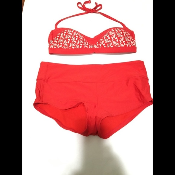 Athleta Geometric Red/White Bikini Top - Picture 1 of 8